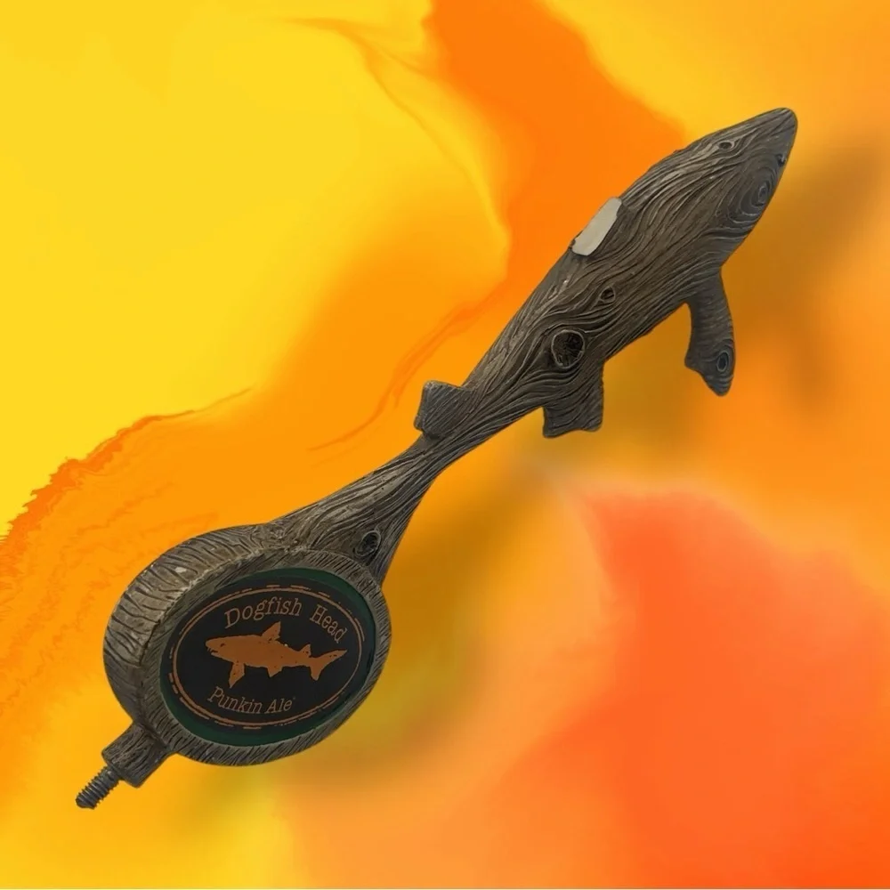Dogfish Head Punkin Ale Beer Tap Breweriana (Broken Fin)
